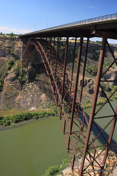 001 Perrine Bridge, Snake River Canyon, Twin Falls