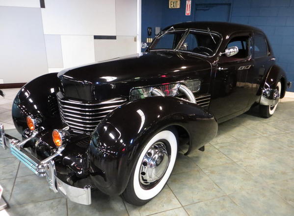 Tampa Bay Automobile Museum 2013 155 USA 1936 Cord 812