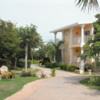 10-DSCF9433: Hotel Accomodation. Set in large beautiful gardens,