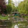 1-1024px-Claude_Monet_house_and_garden_in_Giverny_(8742619222)