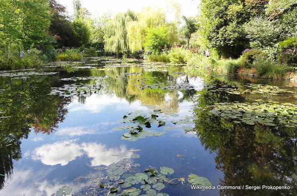 1-1024px-Giverny_Claude_Monet's_Garden