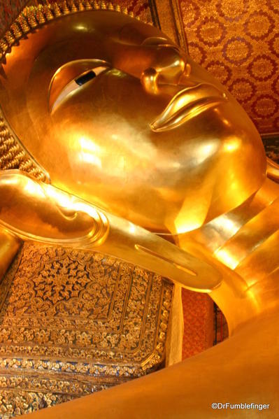 Reclining Buddha, Wat Po, Bangkok, Thailand