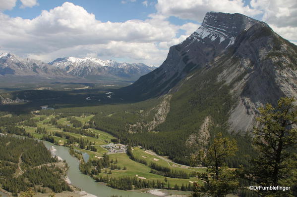 Tunnel Mountain trail, Banff National Park, Views of the Bow River Valley