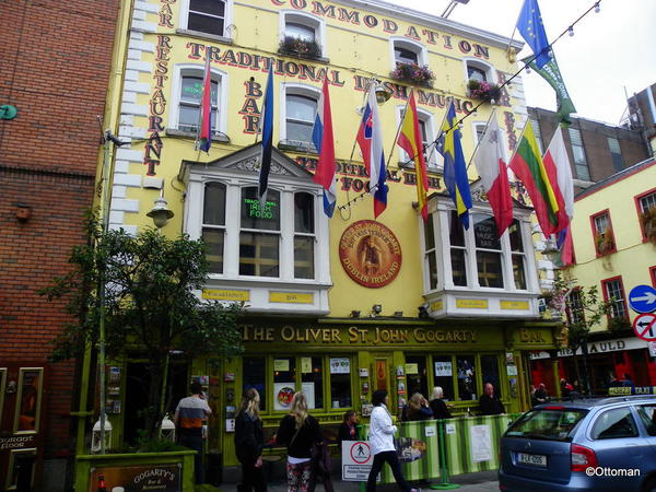 One of the many fine pubs in Temple Bar