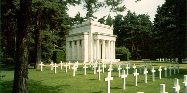 Brookwood_American_Cemetery_and_Memorial