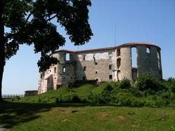 Janowiec Castle Ruins
