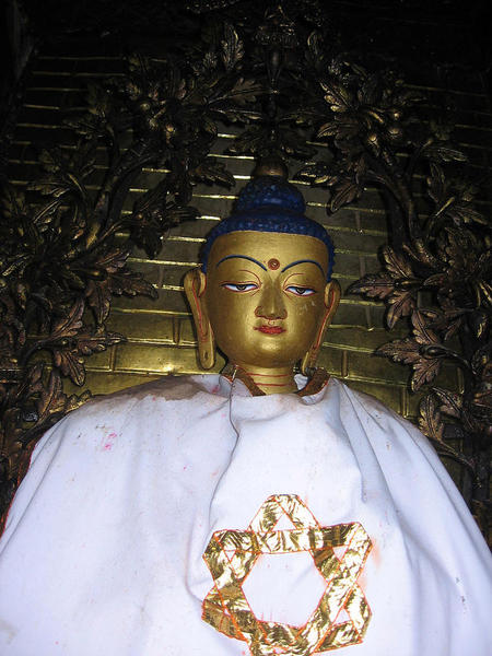 Vairochana Buddha, Swayambunath Stupa. Courtesy Wikimedia, Kamal Ratna Tuladhar