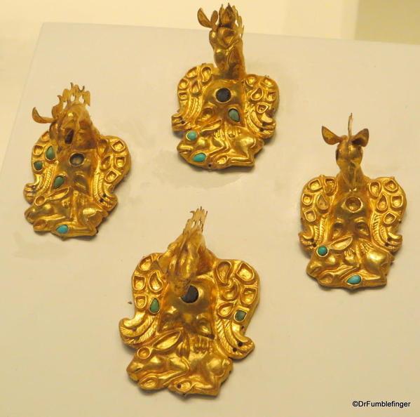 Getty Villa. Appliques. gold and semi-precious stones. Central Asia 100 BC
