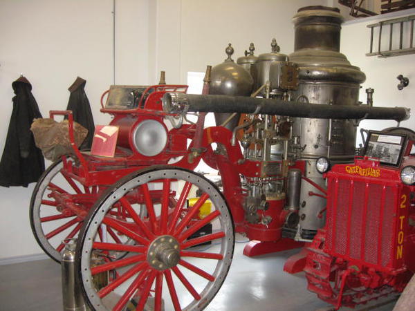15 Fire-1899-Steamer-1