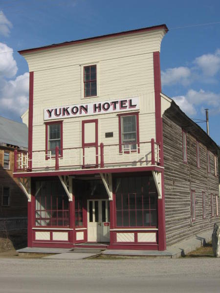 24 Yukon-Hotel-1898-2