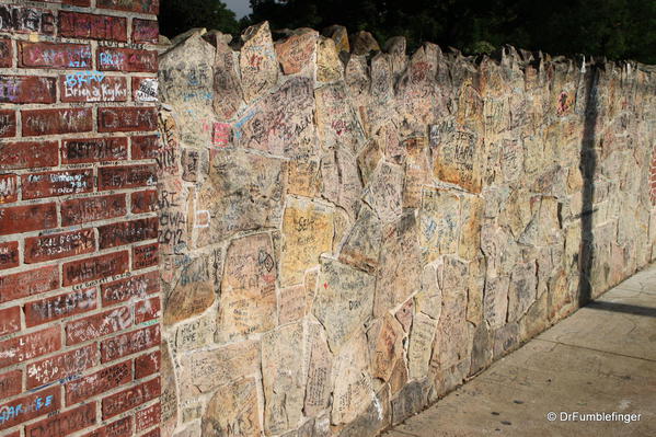 Graceland, Memphis. graffiti on the walls along Elvis Presley Blvd