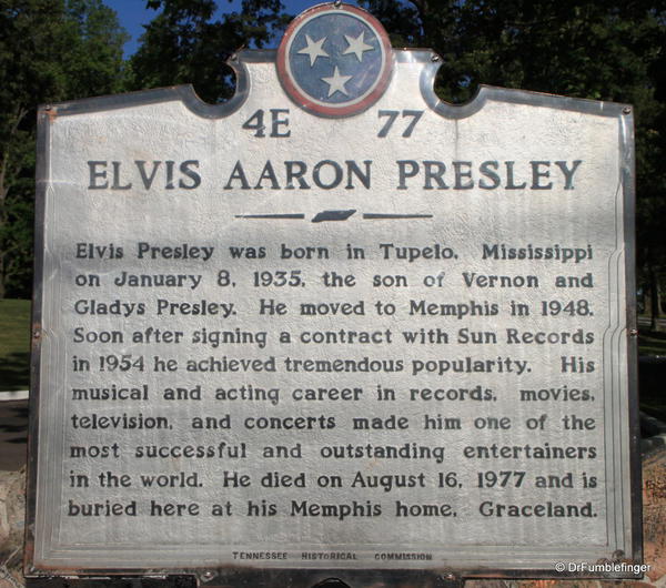 Graceland. Tennessee historic site, street sign.
