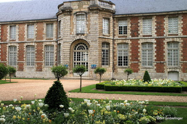 Bishop's Palace and Garden, Chartres