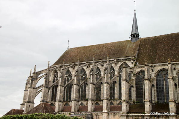 St. Pierre Church, Chartres