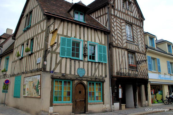 Half-timbered buildings, Chartres