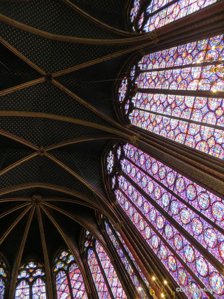 The roof and long stained-glass windows of Sainte-Chapelle