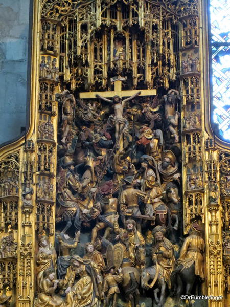 Magnificently detailed side altar, Cologne Cathedral