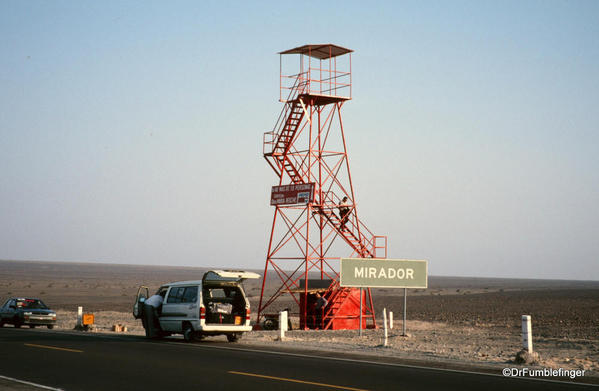 Mirador tower, a free viewpoint of some of the Nazca lines