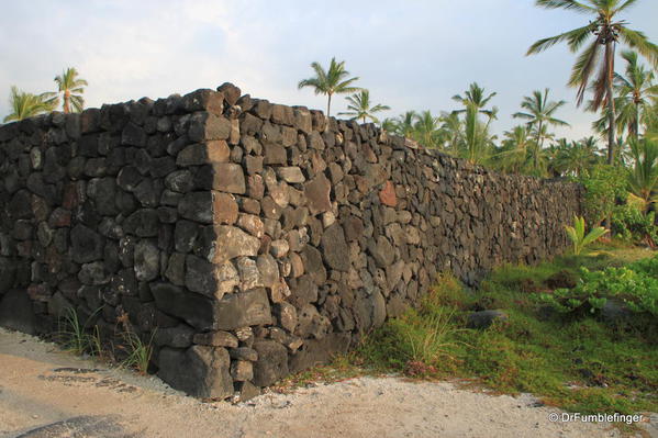 Lava rock wall, Pu`uhonua O Hōnaunau National Historical Park