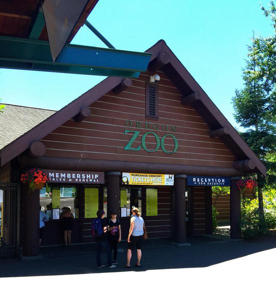 Oregon Zoo Entrance