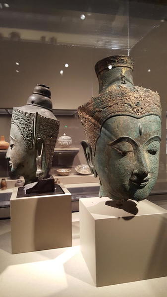 20151202_Asian Art Museum Statues 09