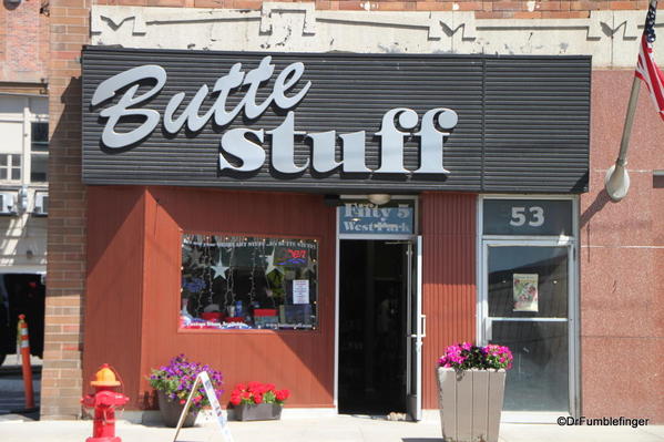 04 Signs of Butte