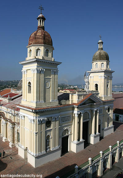 santiago-de-cuba-city-asuncion-cathedral-02