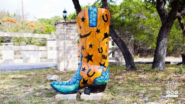 Texas-Hill-Country-Wimberley-Boots