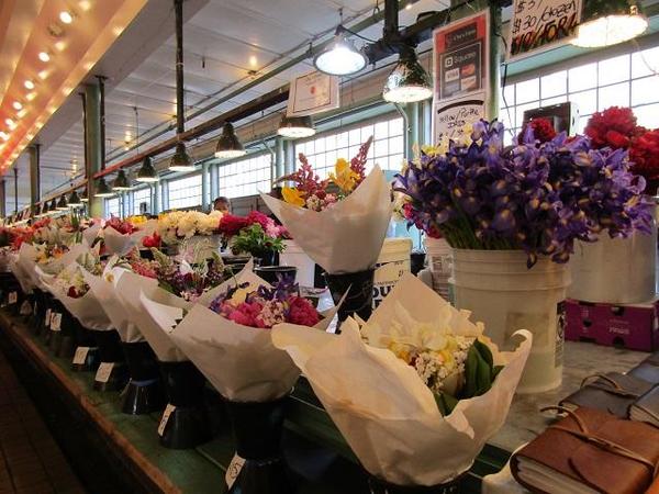 Pike Place Market - Flowers