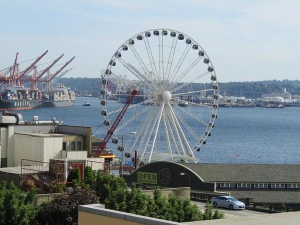 Pike Place Market - Ferris Wheel
