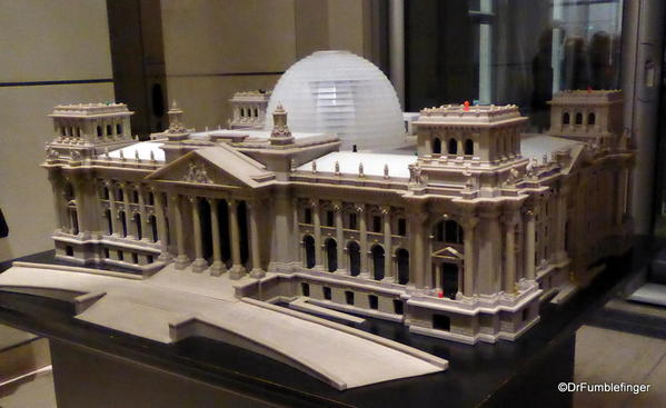 05 Reichstag Model
