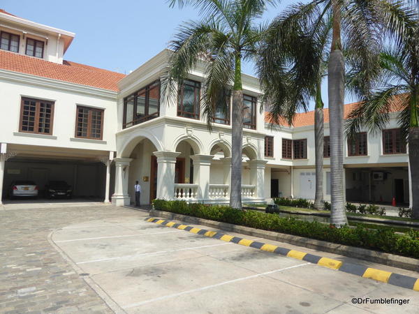 02 Galle Face Hotel