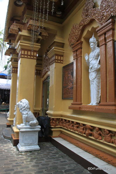 02 Sri Jinaratana Temple (13)