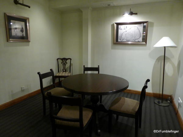 02 Galle Face Hotel tour Library (32)