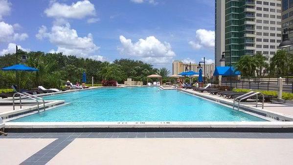 Hyatt-Regency-Orlando-Pool