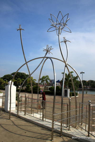 05 Gandhi Memorial Park, Batticaloa