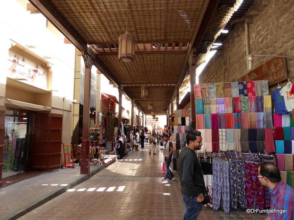 17 textile souk, Dubai (23)