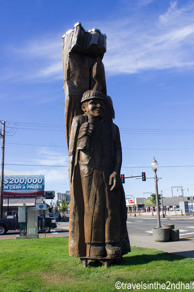 statue 02