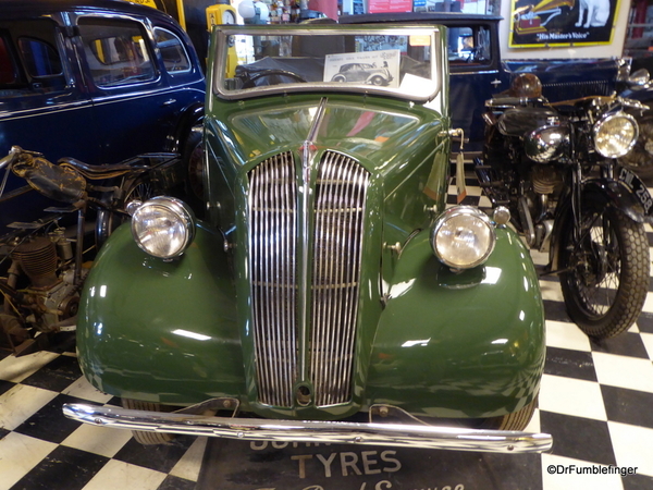 06 Cotswold Motoring Museum and Toy Collection . 1946 Standard 8
