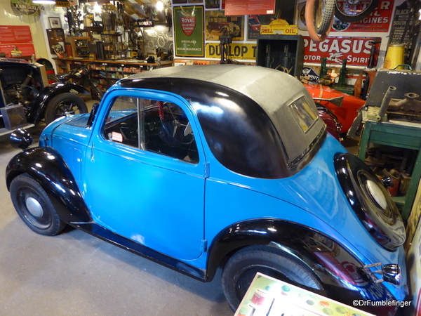 10 Cotswold Motoring Museum and Toy Collection. 1938 Fiat 500 Topolino(4)