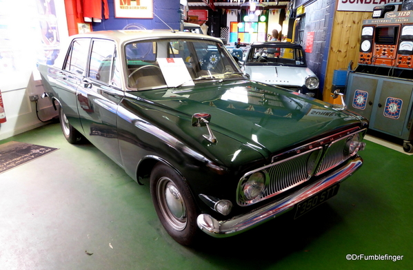 17 Cotswold Motoring Museum and Toy Collection. 1964 Ford Zephyr 6 MK3