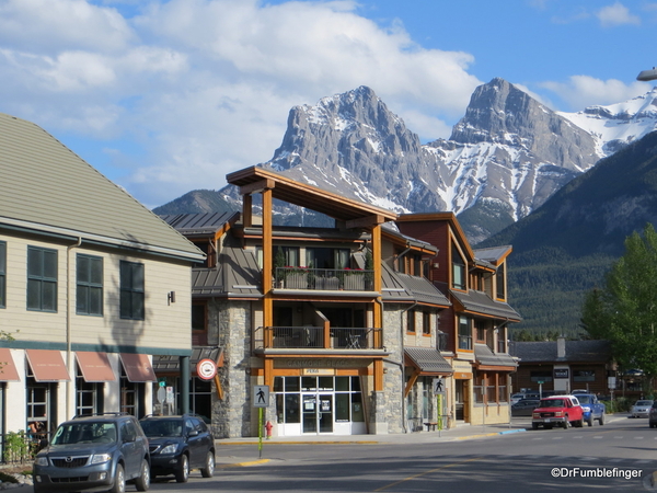 02 Rocky Mountain Flatbread Co, Canmore
