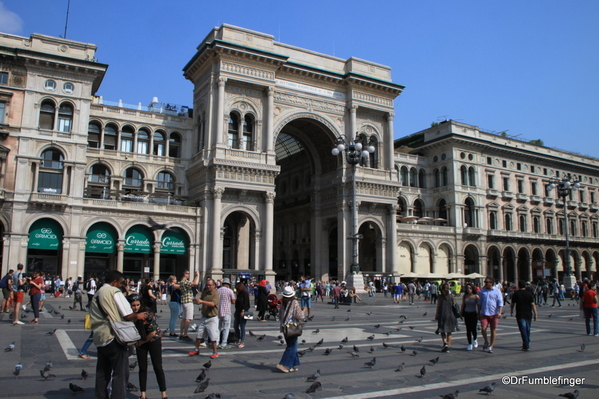 07 Piazza del Duomo, Milan (6)