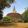 11 Rankot Vehera in Polonnaruwa (2)