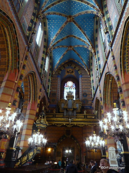 18 St. Mary's Basilica, Krakow