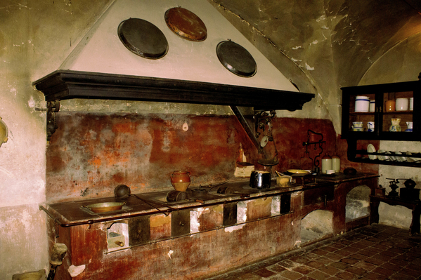 castle kitchen