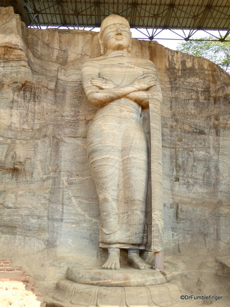 13 Gal Vihara Standing statue