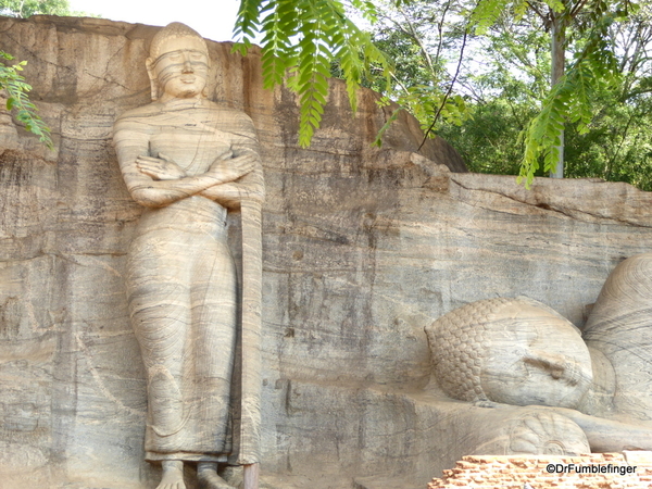 15a Gal Vihara Standing Statue