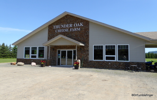 01 Thunder Oak Cheese Farm (1)