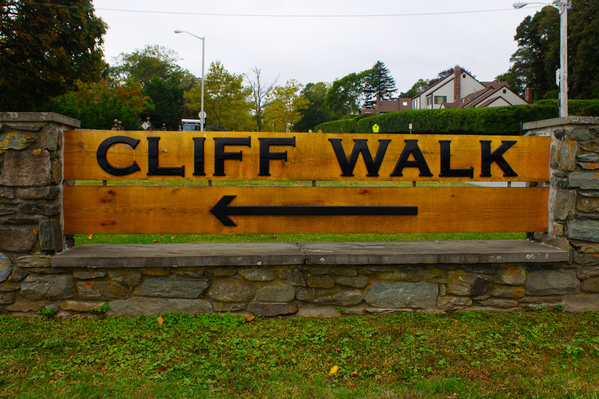 cliff walk sign